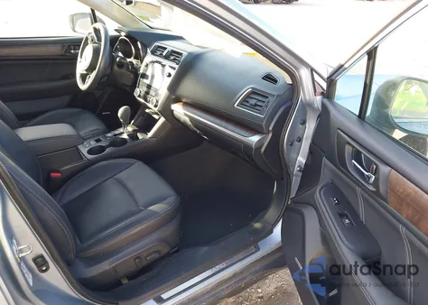 2018 Subaru Outback 2.5I Limited z USA, uszkodzony, nr VIN 4S4BSANC5J3266511